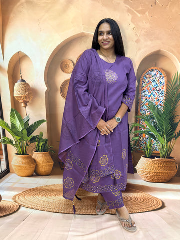 STRAIGHT KURTI PLAZO DUPATTA (DHABU COTTON WITH WORK)