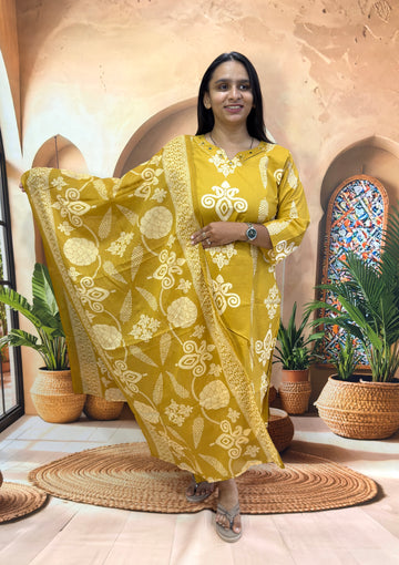STRAIGHT KURTI PLAZO DUPATTA (DHABU COTTON WITH WORK)