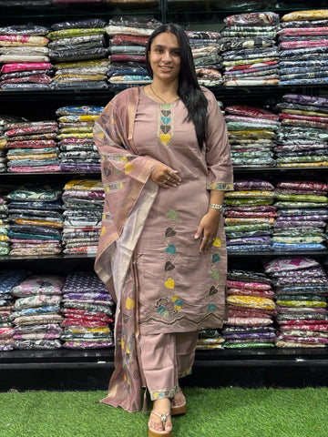 STRAIGHT KURTI PENT DUPATTA (ROMAN SILK ,WITH WORK)