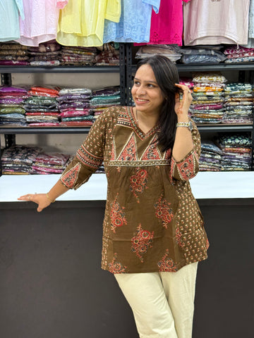STRAIGHT TUNIC (PURE CAMRIC COTTON WITH WORK)