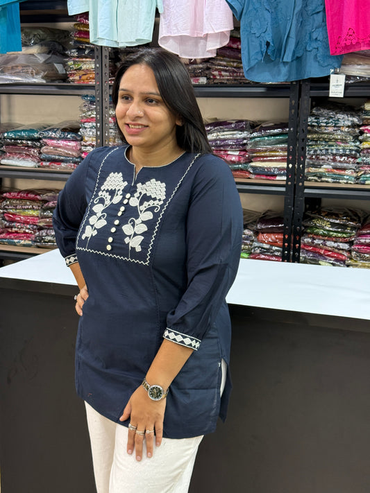 STRAIGHT TUNIC (PURE COTTON WITH WORK)