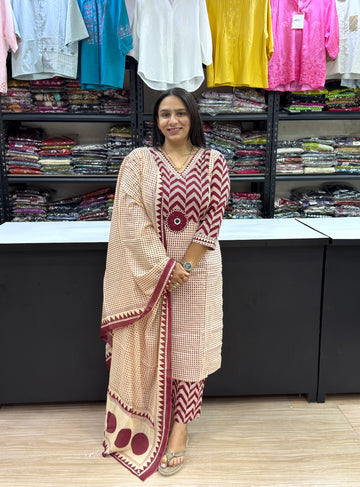 STRAIGHT KURTI PANT DUPATTA (CAMRIC COTTON)